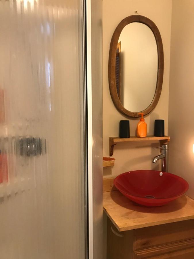 Gite Au Toit Bleu Bed & Breakfast Sainte-Famille Екстериор снимка